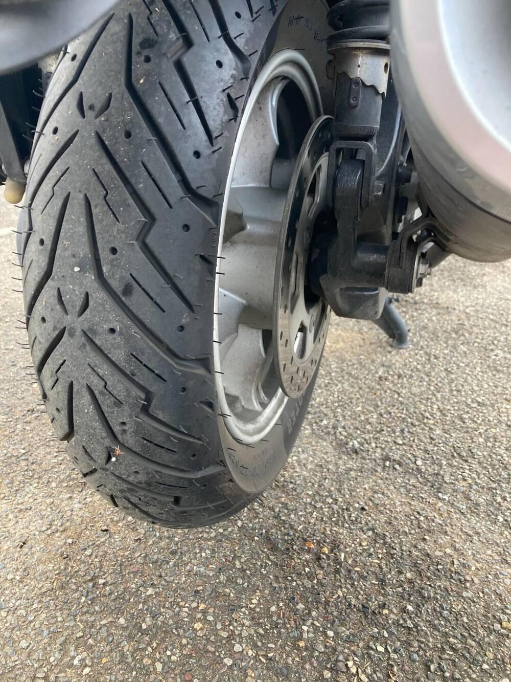 Suzuki Burgman UH 125 (2006 - 12) (8)