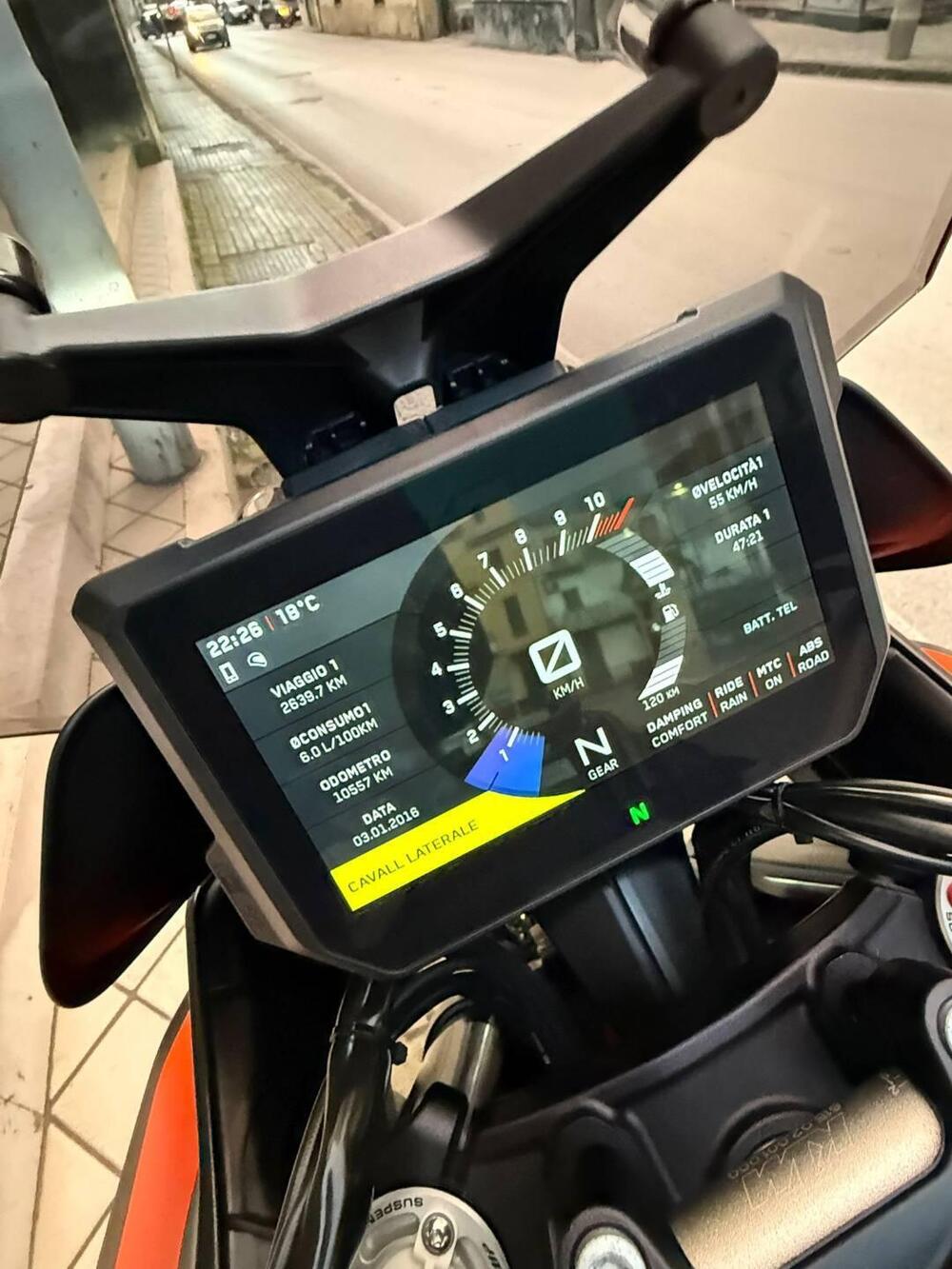 KTM 1290 Super Duke GT (2019 - 20) (5)