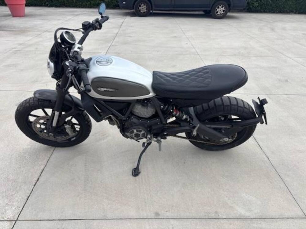 Ducati Scrambler 800 Classic (2015 - 16) (2)