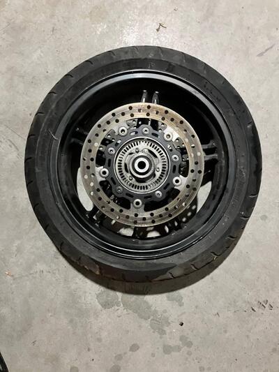 Ruota anteriore Suzuki 650 burgman 2018