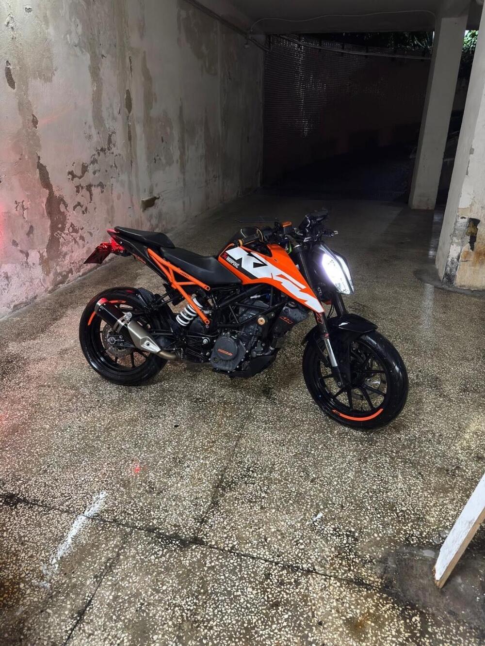 KTM 125 Duke ABS (2017 - 20) (2)