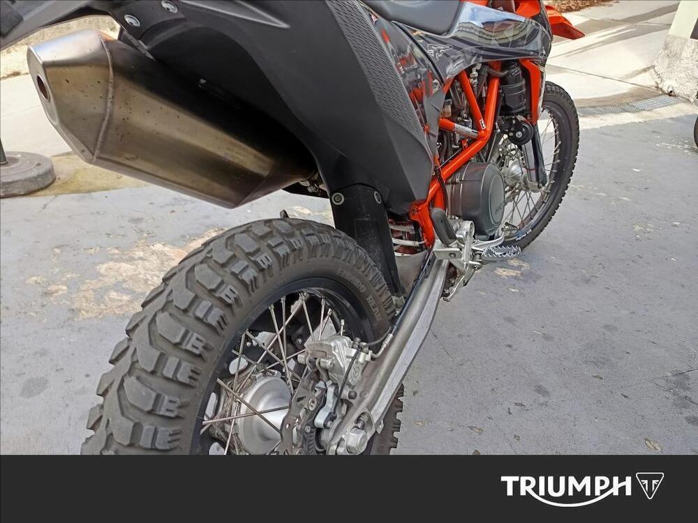 KTM 690 Enduro R (2022 - 25) (5)