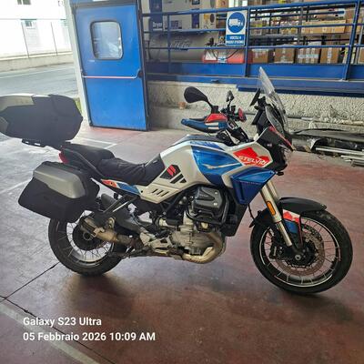 Moto Guzzi Stelvio Duecento Tributo (2025 - 26) usata