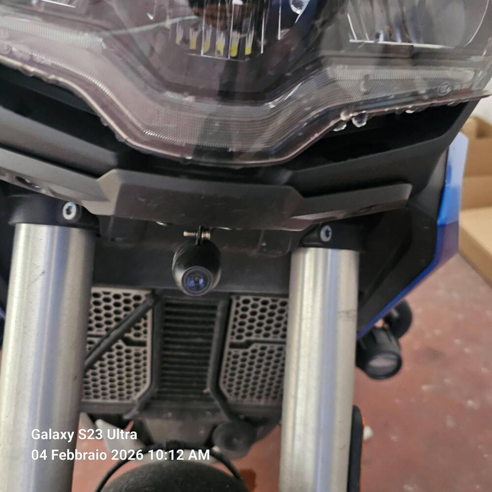Moto Guzzi Stelvio Duecento Tributo (2025 - 26) (3)