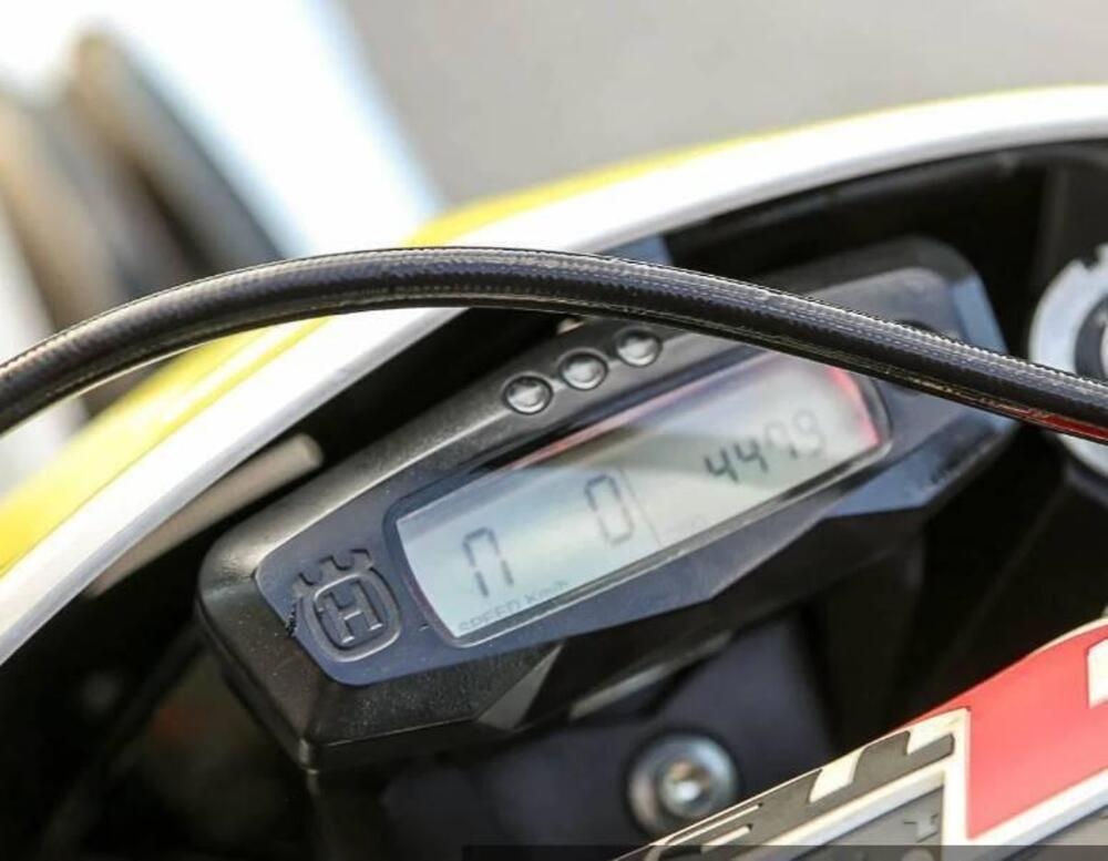 Husqvarna TE 250 (2011) (3)