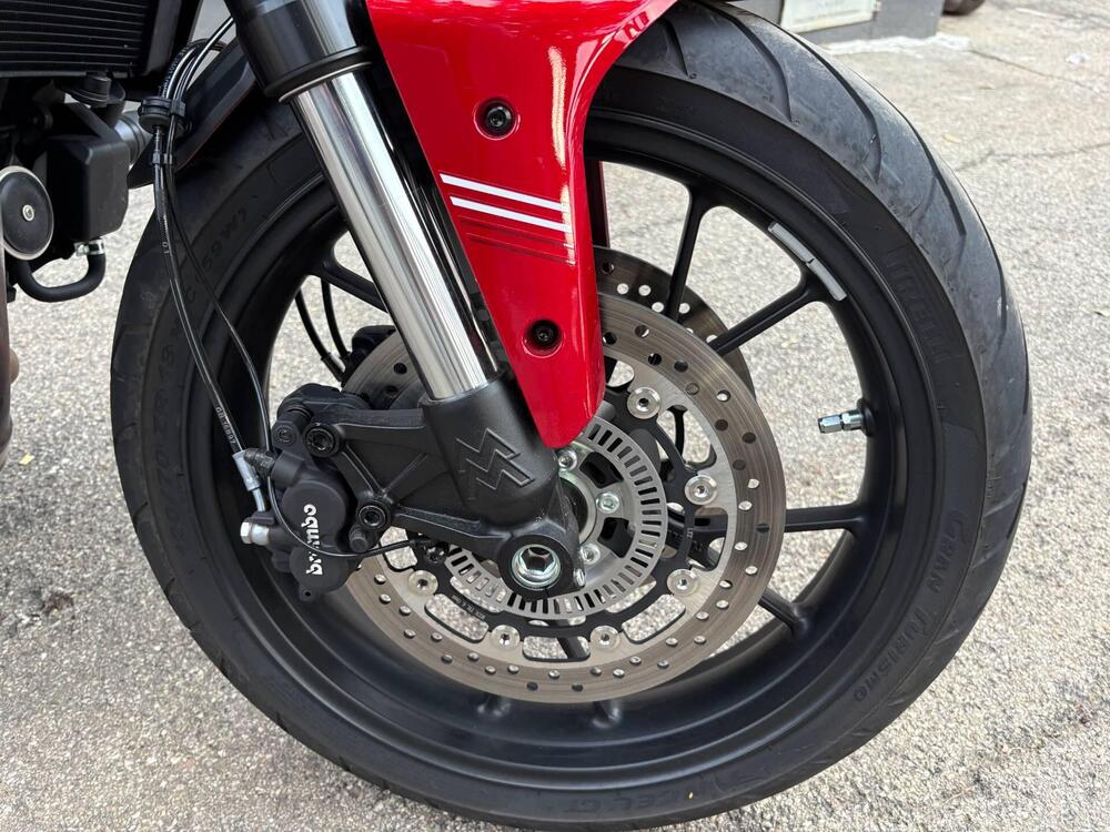 Moto Morini SEIEMMEZZO STR (2022 - 26) (6)