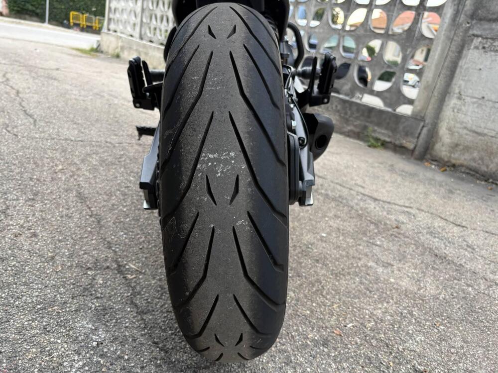 Moto Morini SEIEMMEZZO STR (2022 - 26) (9)