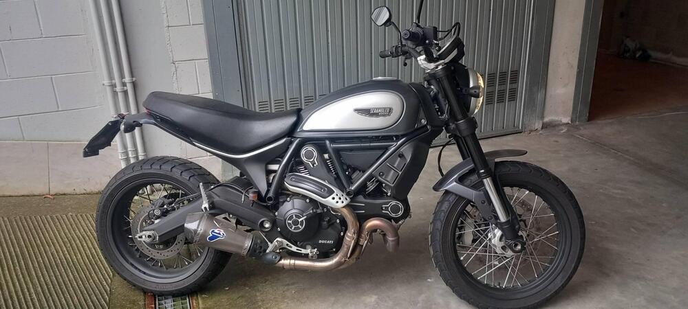 Ducati Scrambler 800 Street Classic (2017 - 18)