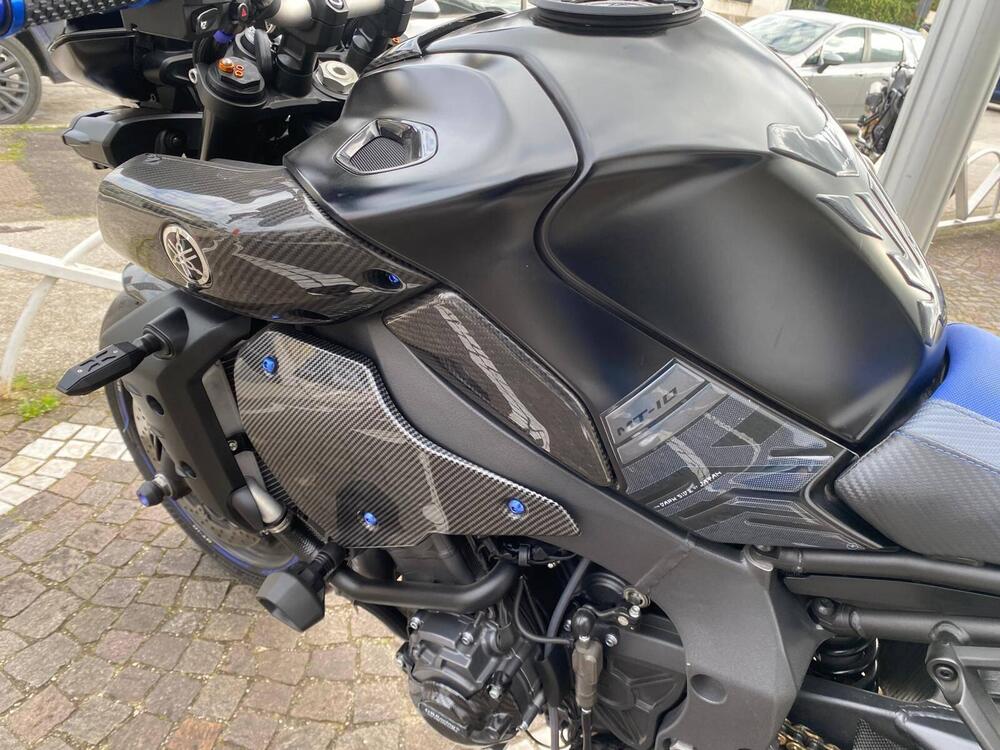 Yamaha MT-10 (2022 - 26) (7)