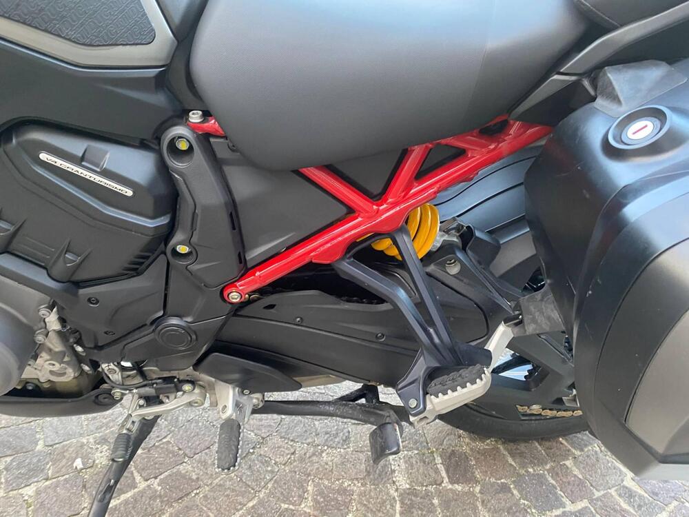 Ducati Multistrada V4 S Grand Tour (2024) (9)