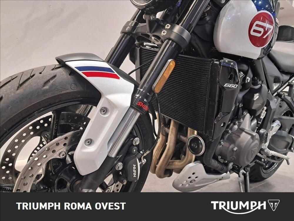 Triumph Trident 660 Triple Tribute Edition (2025 - 26) (10)