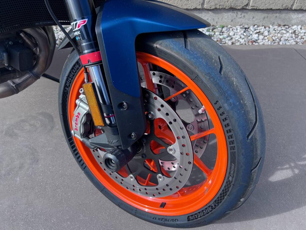 KTM 890 Duke R (2022 - 23) (5)