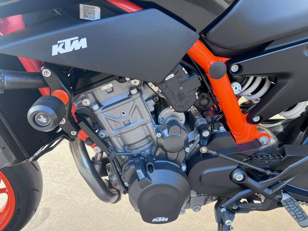 KTM 890 Duke R (2022 - 23) (6)