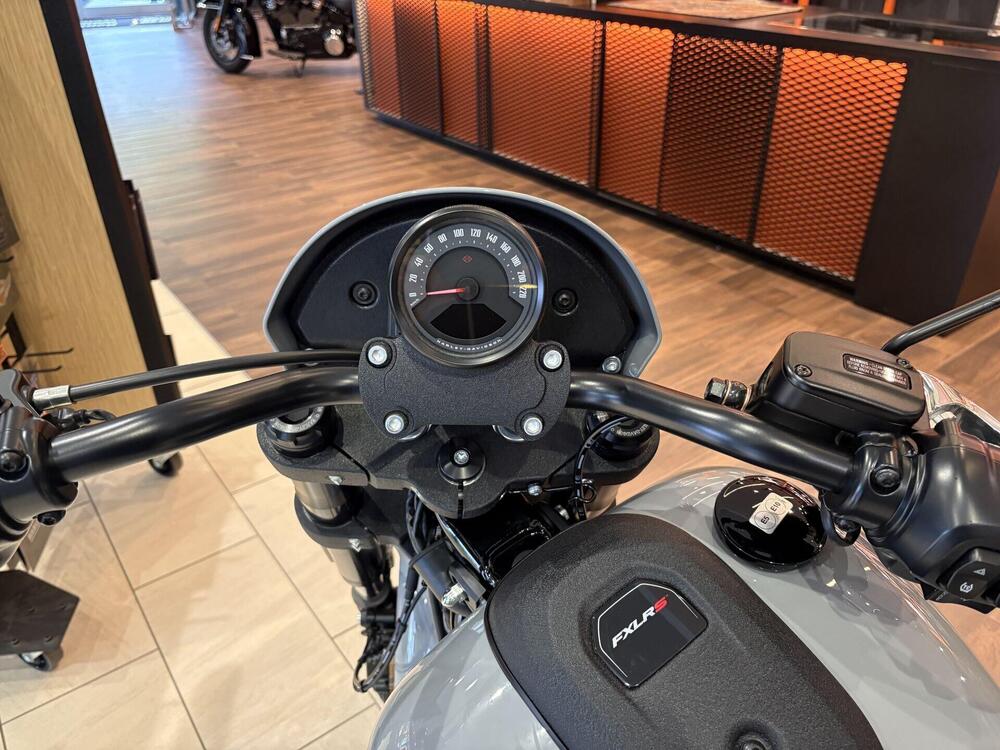 Harley-Davidson Low Rider S (2025 - 26) (4)