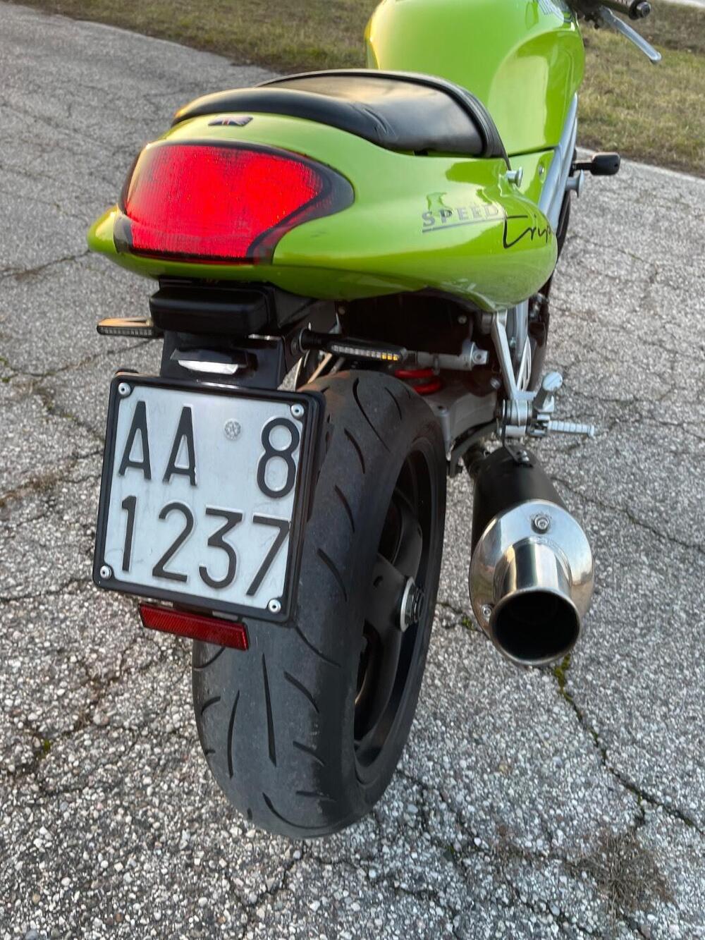 Triumph Speed Triple 955 (1998 - 01) (11)