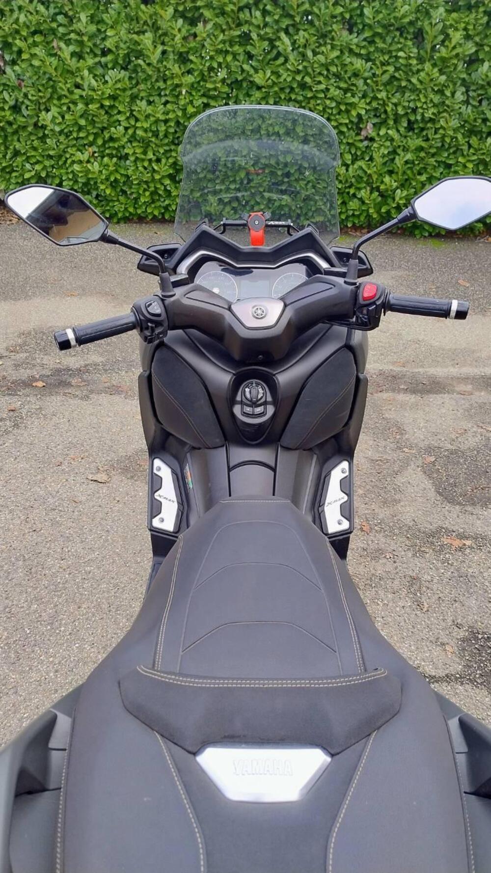 Yamaha X-Max 300 Tech Max (2021 - 24) (6)