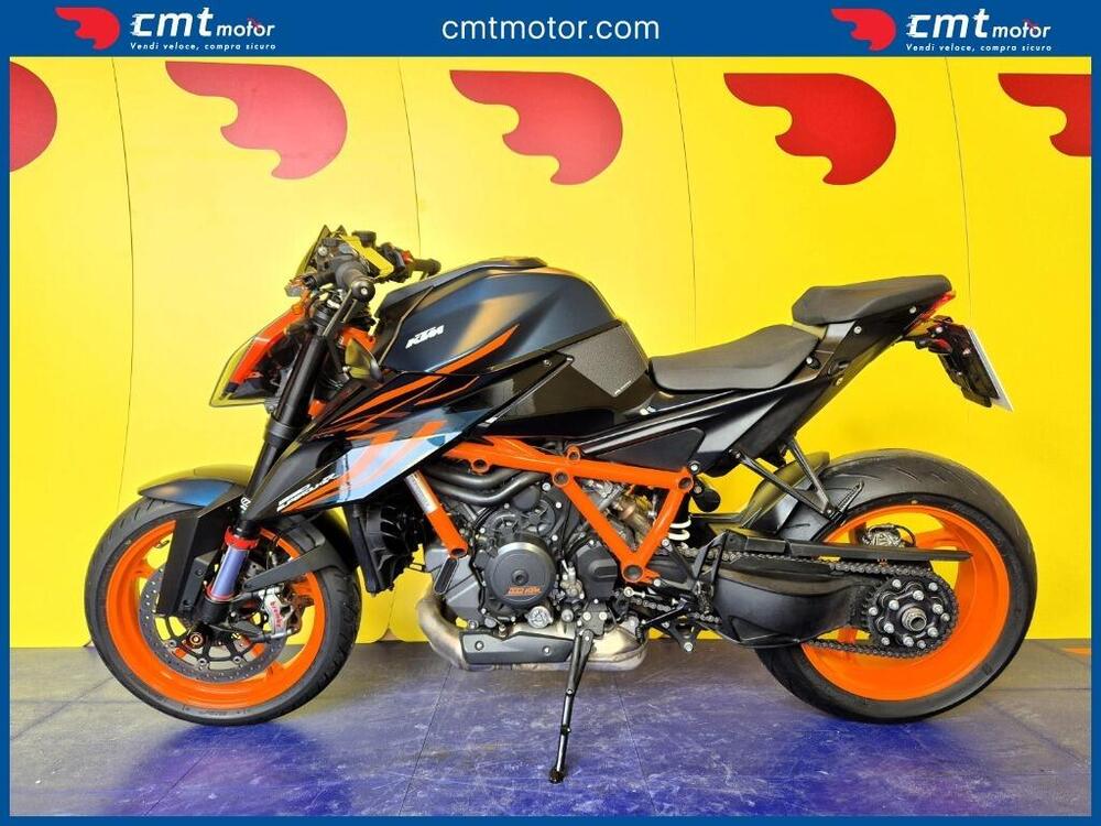 KTM 1290 Super Duke R (2022 - 23) (3)