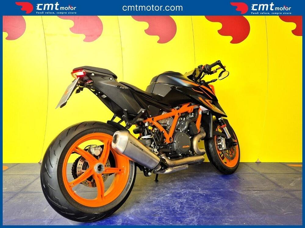 KTM 1290 Super Duke R (2022 - 23) (4)