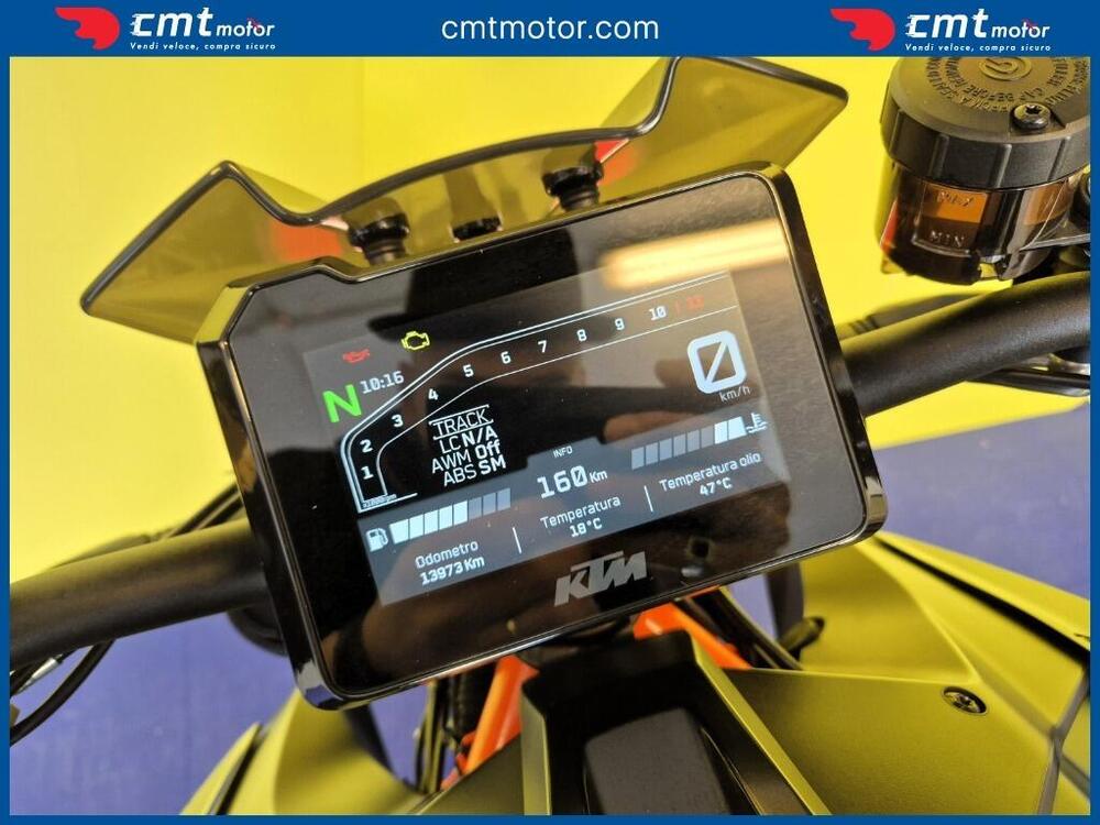 KTM 1290 Super Duke R (2022 - 23) (5)