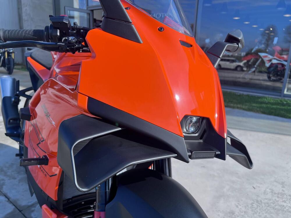 KTM 990 RC R (2026) (2)