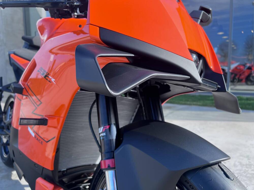 KTM 990 RC R (2026) (4)