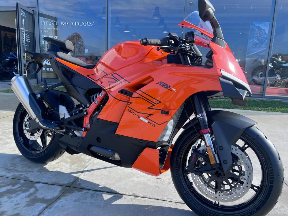 KTM 990 RC R (2026) (10)