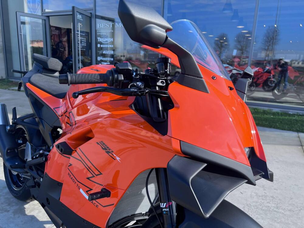 KTM 990 RC R (2026) (12)