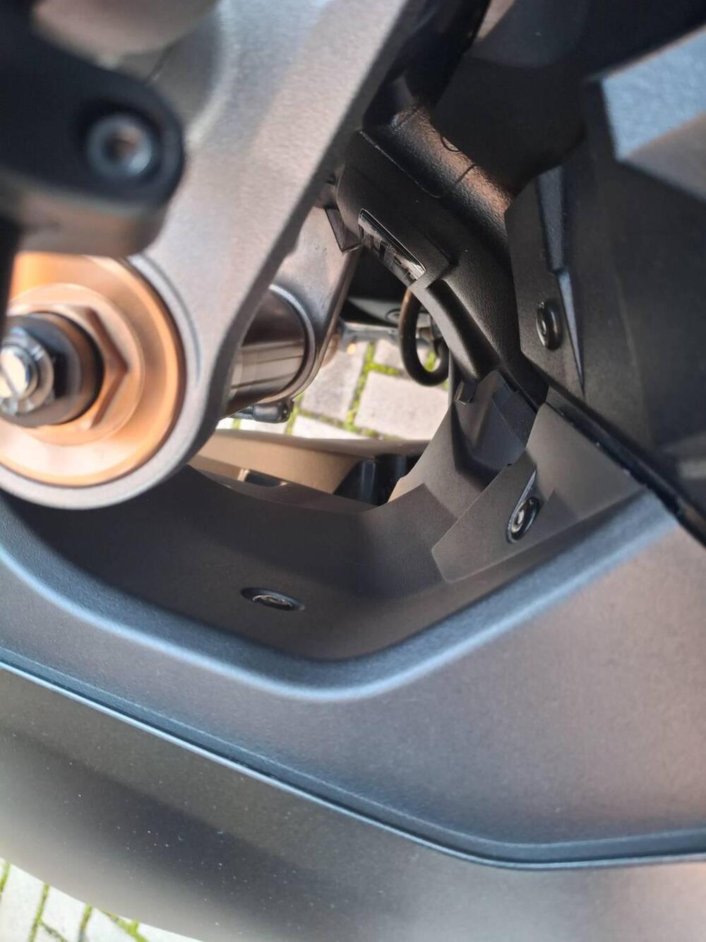 Suzuki GSX-S1000GT (2022 - 24) (13)