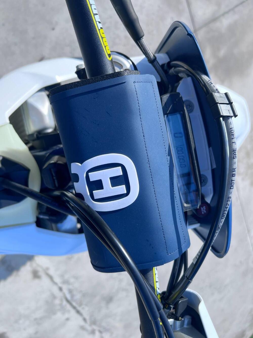 Husqvarna TE 300 (2026) (9)