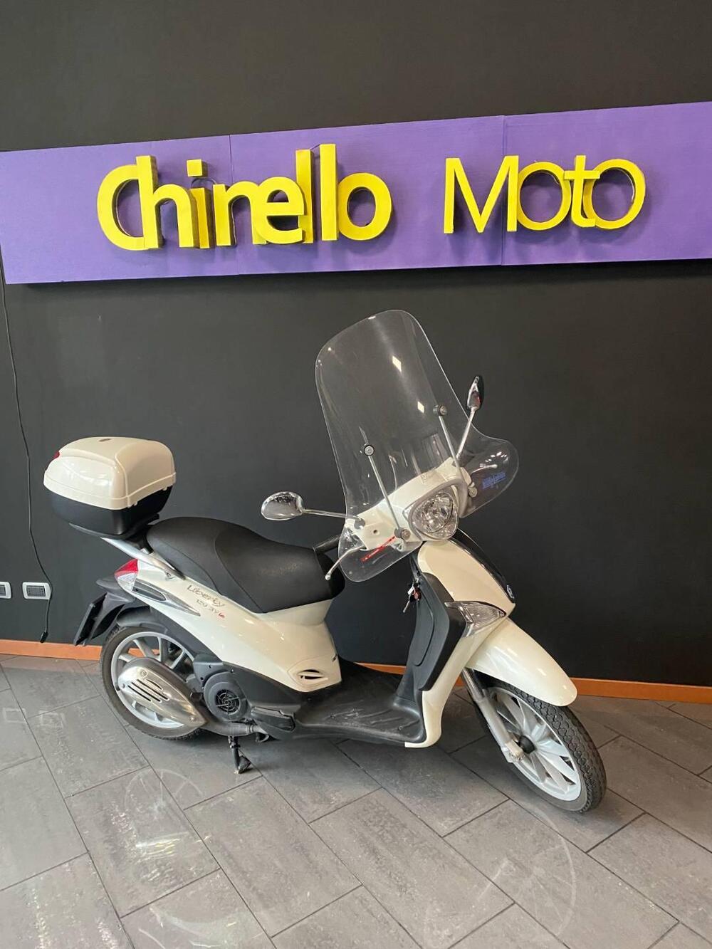 Piaggio Liberty 150 3V Full Optional (2013 - 15) (2)