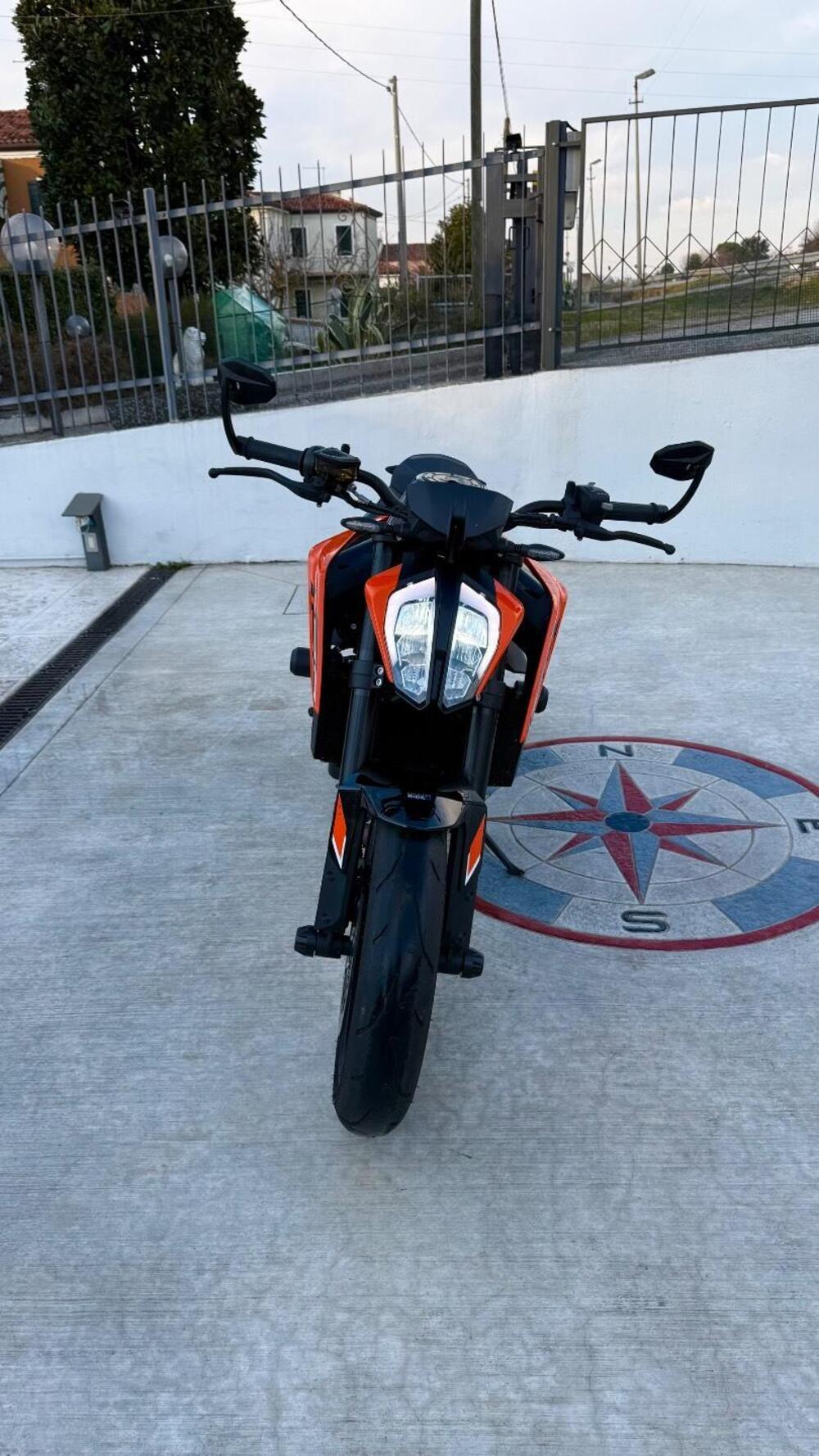 KTM 790 Duke L (2023 - 24) (4)