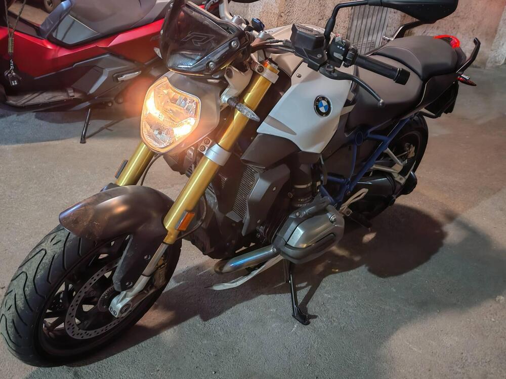 Bmw R 1200 R (2017 - 18) (2)