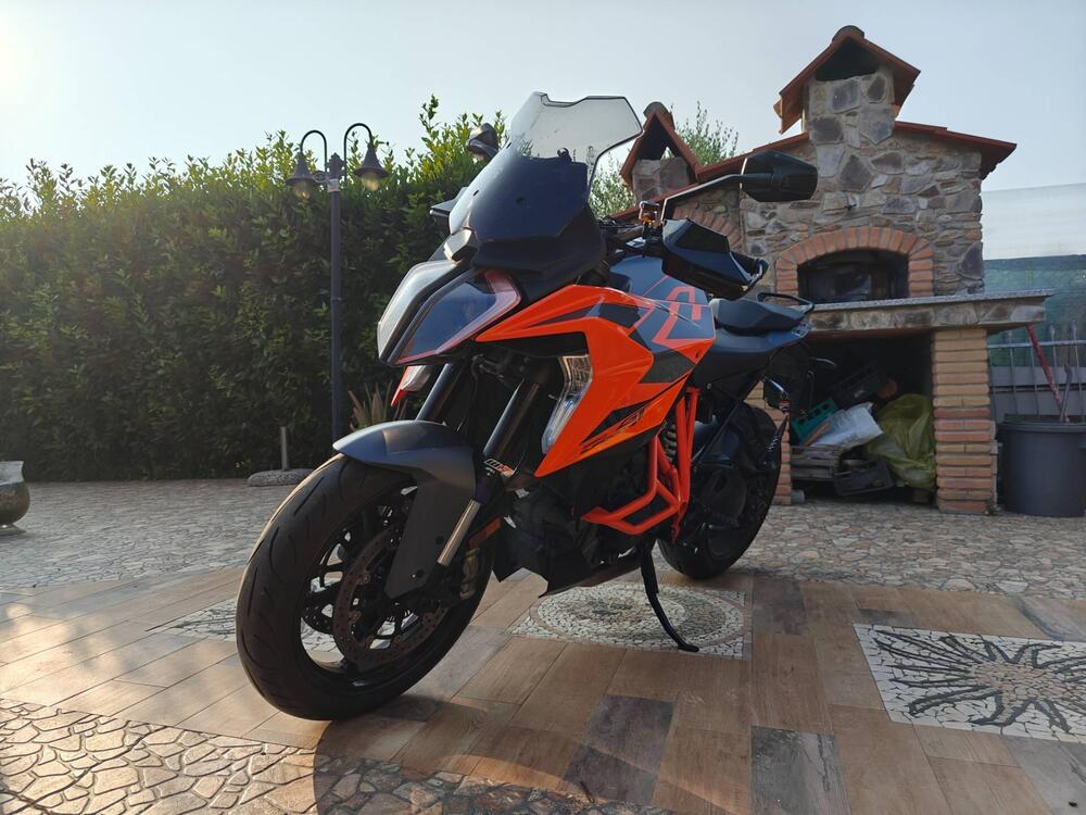 KTM 1290 Super Duke GT (2022 - 25) (3)