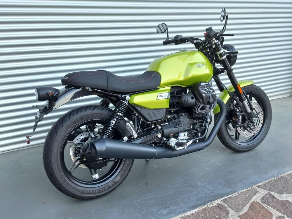 Moto Guzzi V7 Sport (2025 - 26) (7)