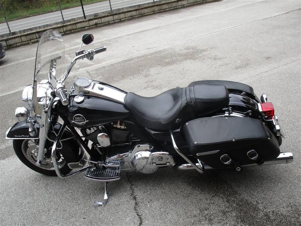 Harley-Davidson 1584 Road King Classic (2007 - 10) - FLHRC (4)