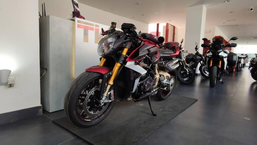 MV Agusta Brutale 1000 Serie Oro (2019 - 20) (4)