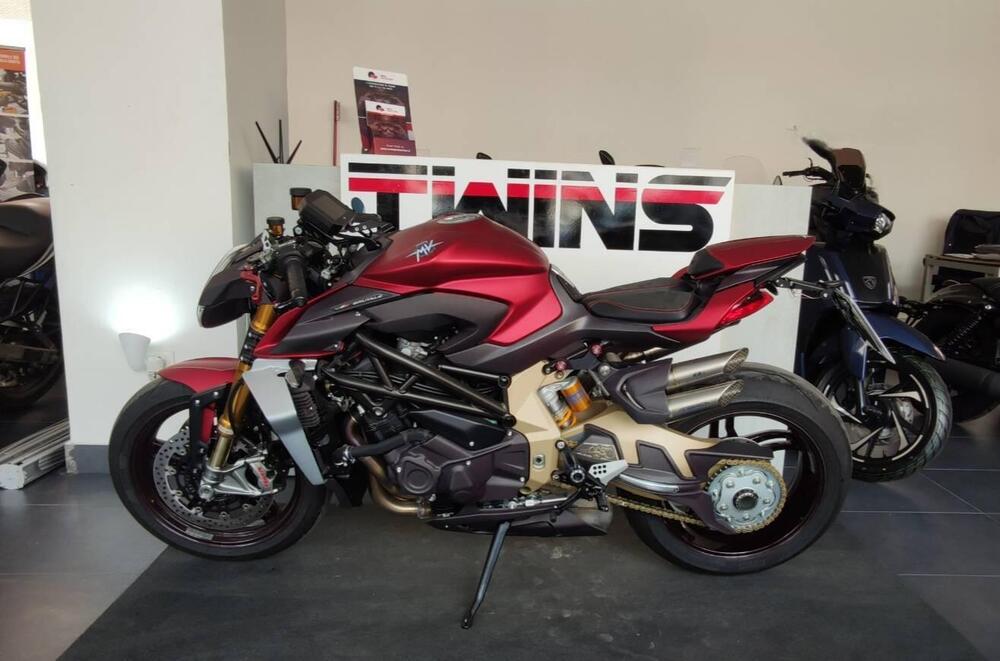 MV Agusta Brutale 1000 Serie Oro (2019 - 20) (5)