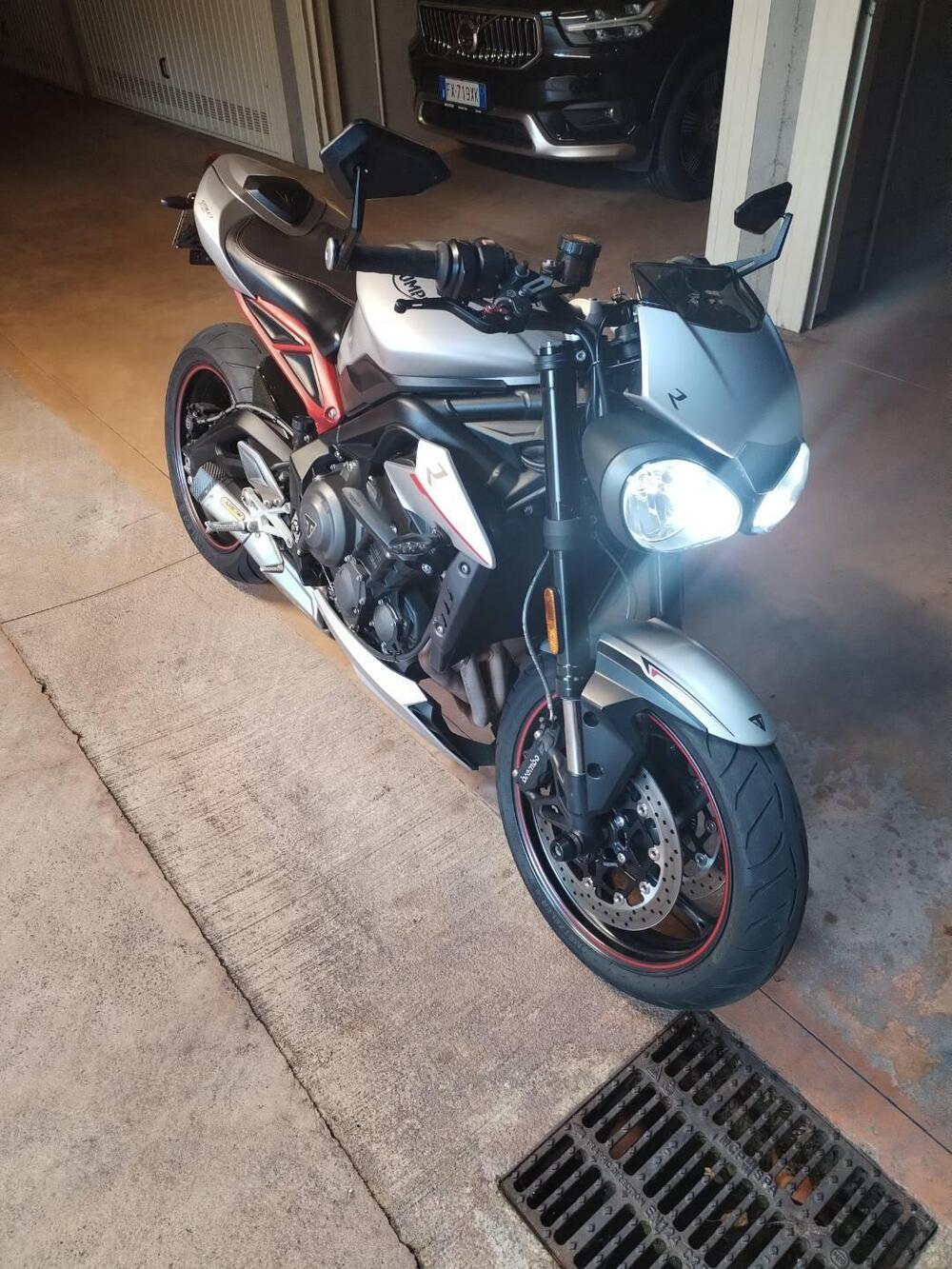 Triumph Street Triple R (2017 - 20)