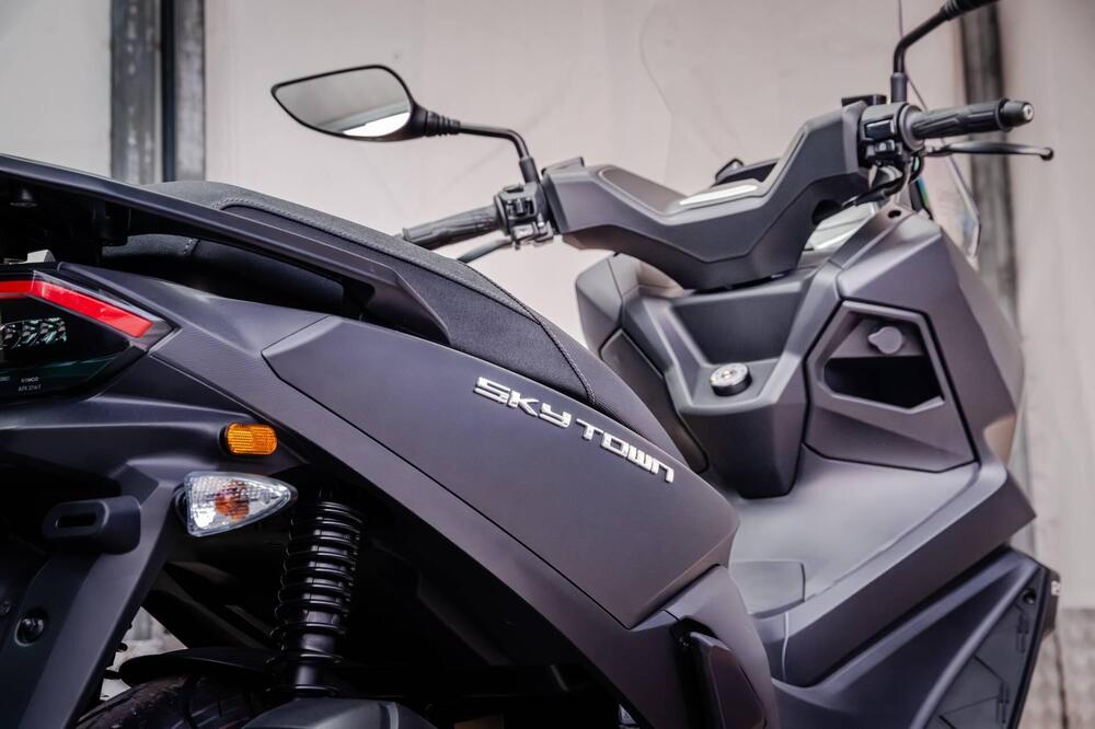 Kymco Skytown 125i (2024 - 26) (3)