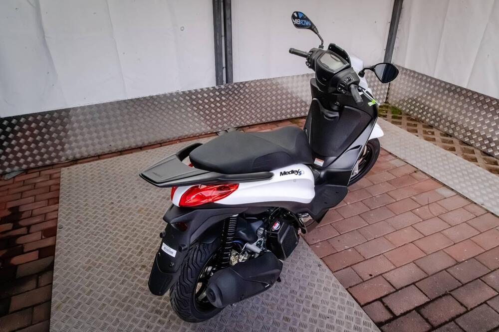 Piaggio Medley 125 S (2025 - 26) (8)