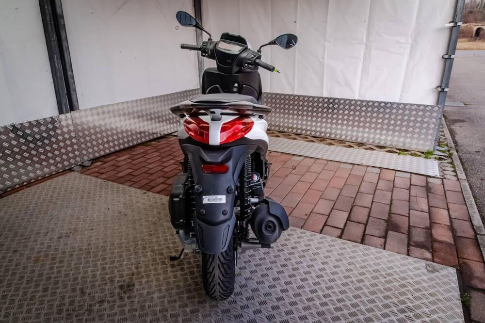 Piaggio Medley 125 S (2025 - 26) (9)