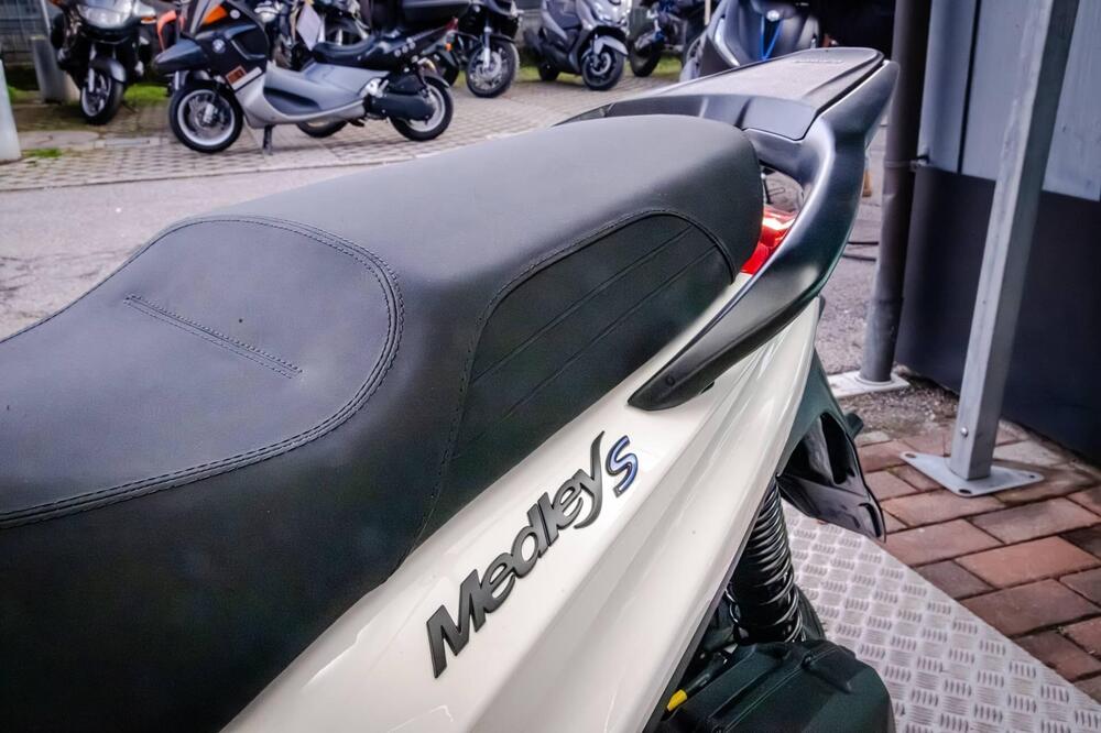 Piaggio Medley 125 S (2025 - 26) (12)