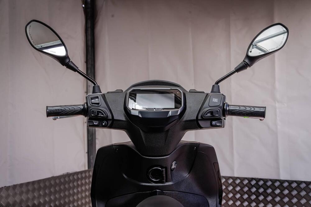 Piaggio Liberty 125 S (2025 - 26) (3)