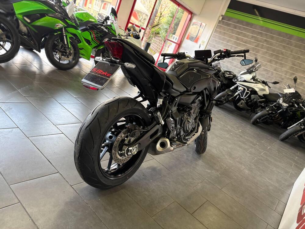 Yamaha MT-07 (2021 - 24) (6)