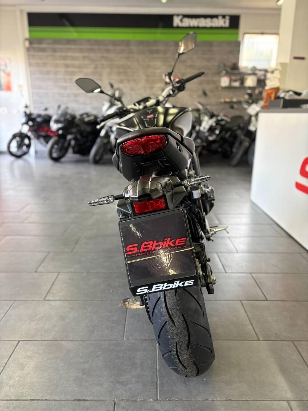 Yamaha MT-09 (2021 - 23) (4)