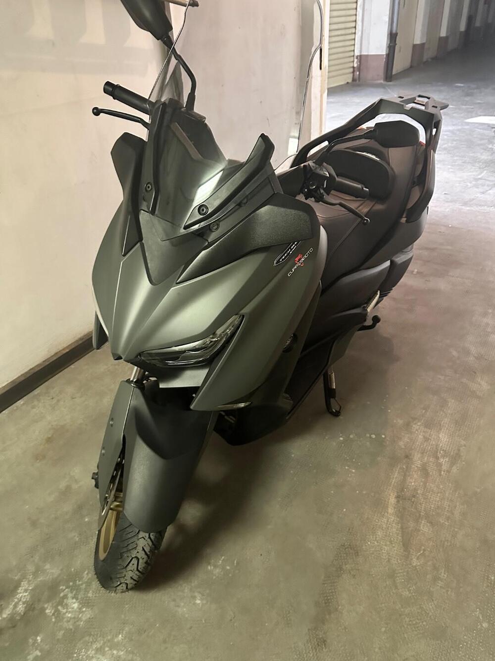 Yamaha X-Max 300 Tech Max (2020) (5)