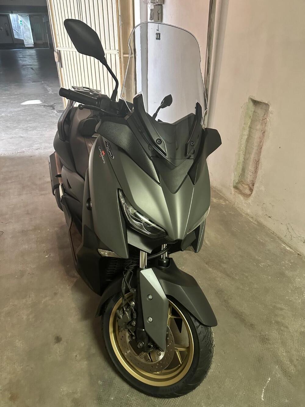 Yamaha X-Max 300 Tech Max (2020) (6)