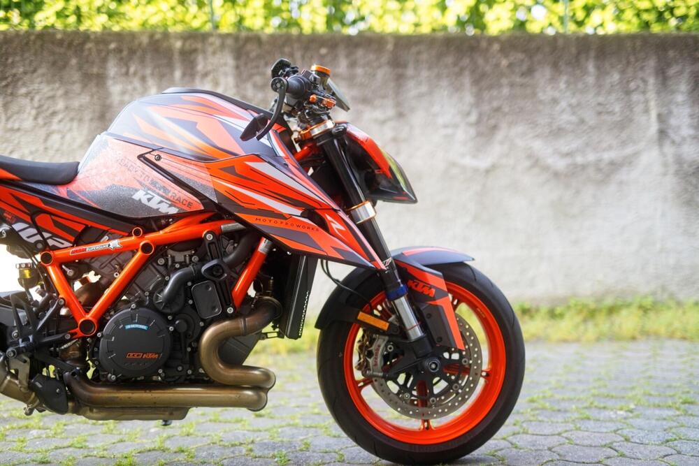KTM 1290 Super Duke R EVO (2022 - 23) (2)