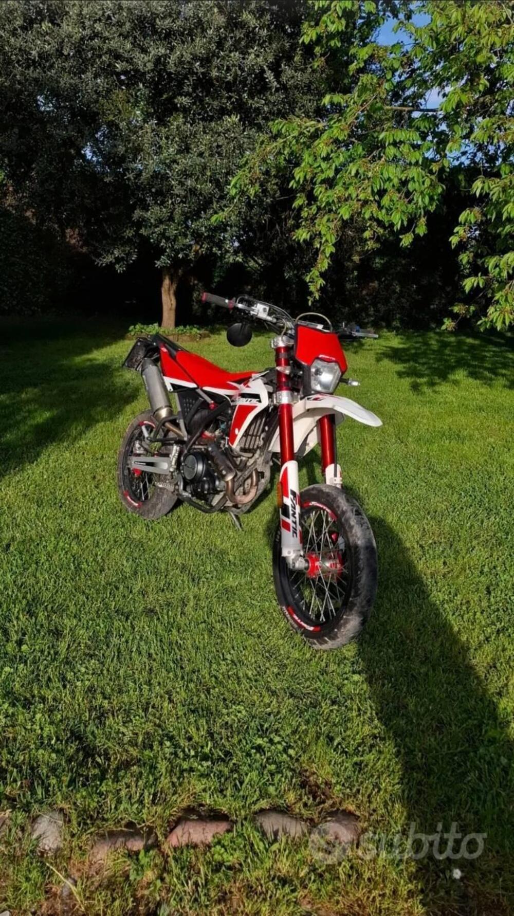 Fantic Motor XMF 125 Motard Performance 4t (2021 - 22) (3)