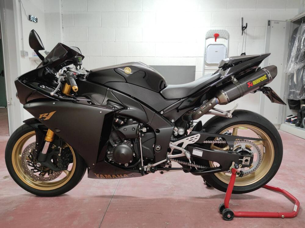 Yamaha YZF R1 (2009 - 11) (3)
